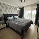 Beachfront With Garden At Venid Sandy - Marina Dinevi View